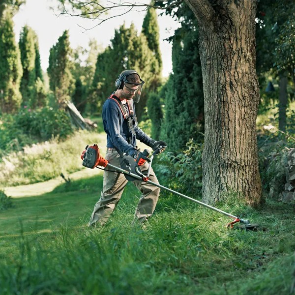 Recortadora Husqvarna 122C